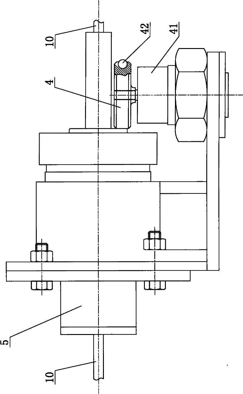 Vibratory shucking device