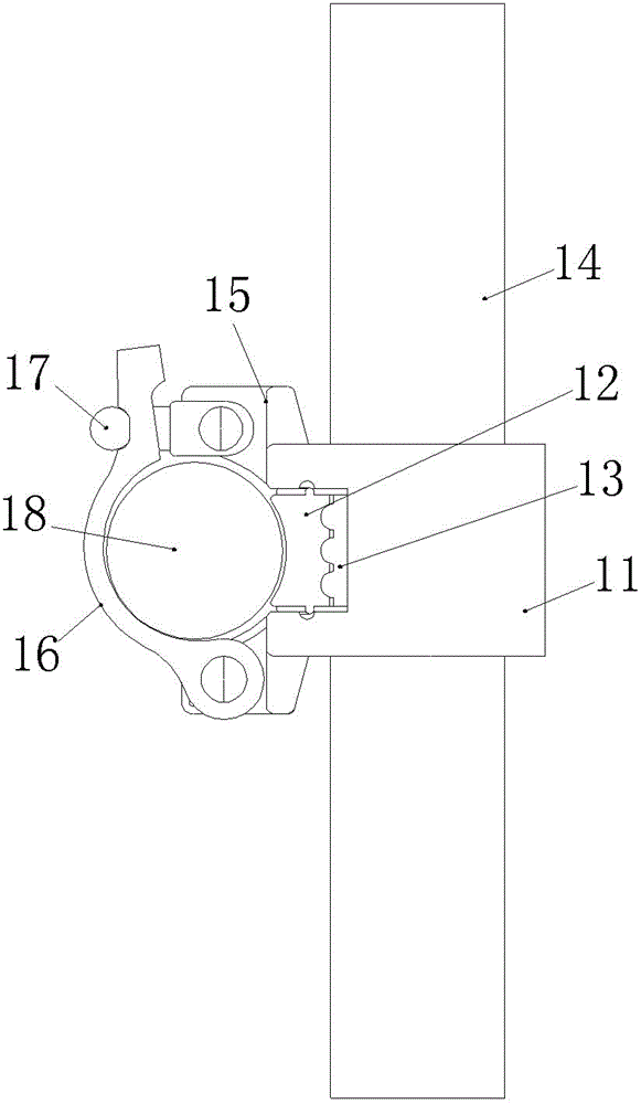 Wedge-caulking type cross fastener and sliding sleeve thereof