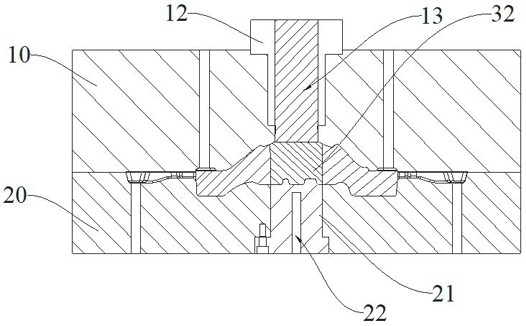 Riser design method of automobile motor end cover and its casting mold