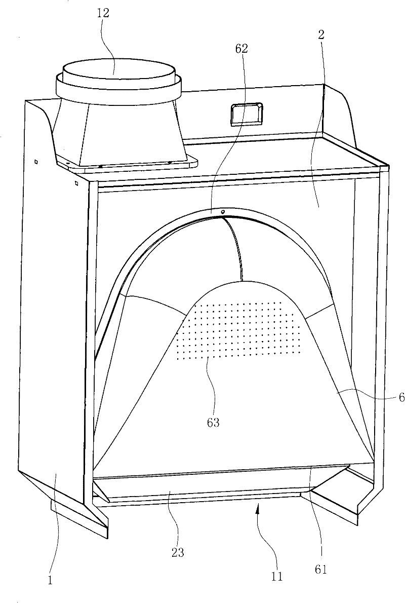 Range hood with flow-stabilizing and noise-reducing structure