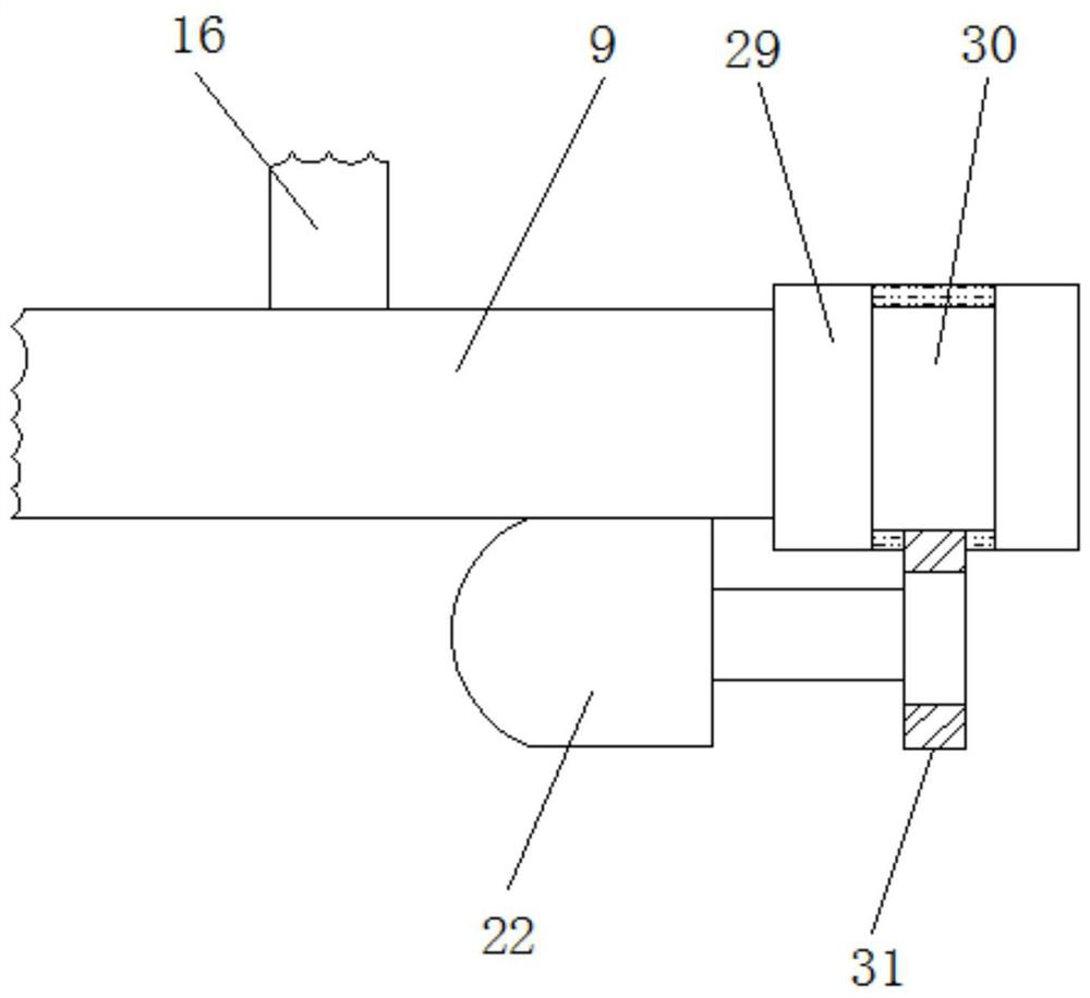 A height-adjustable automatic painting device for buildings