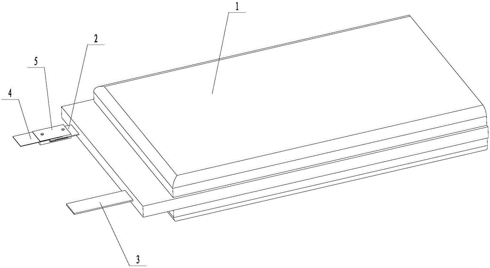 Positive tab connection structure of battery and welding method