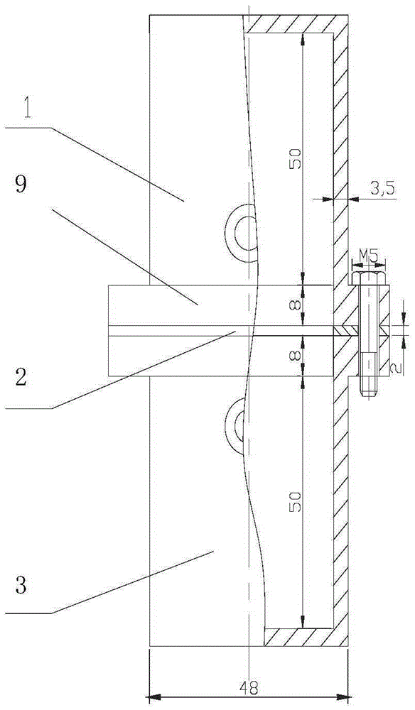 Polyvinyl alcohol hybrid membrane pervaporation device for laboratories and permeation separation technology thereof