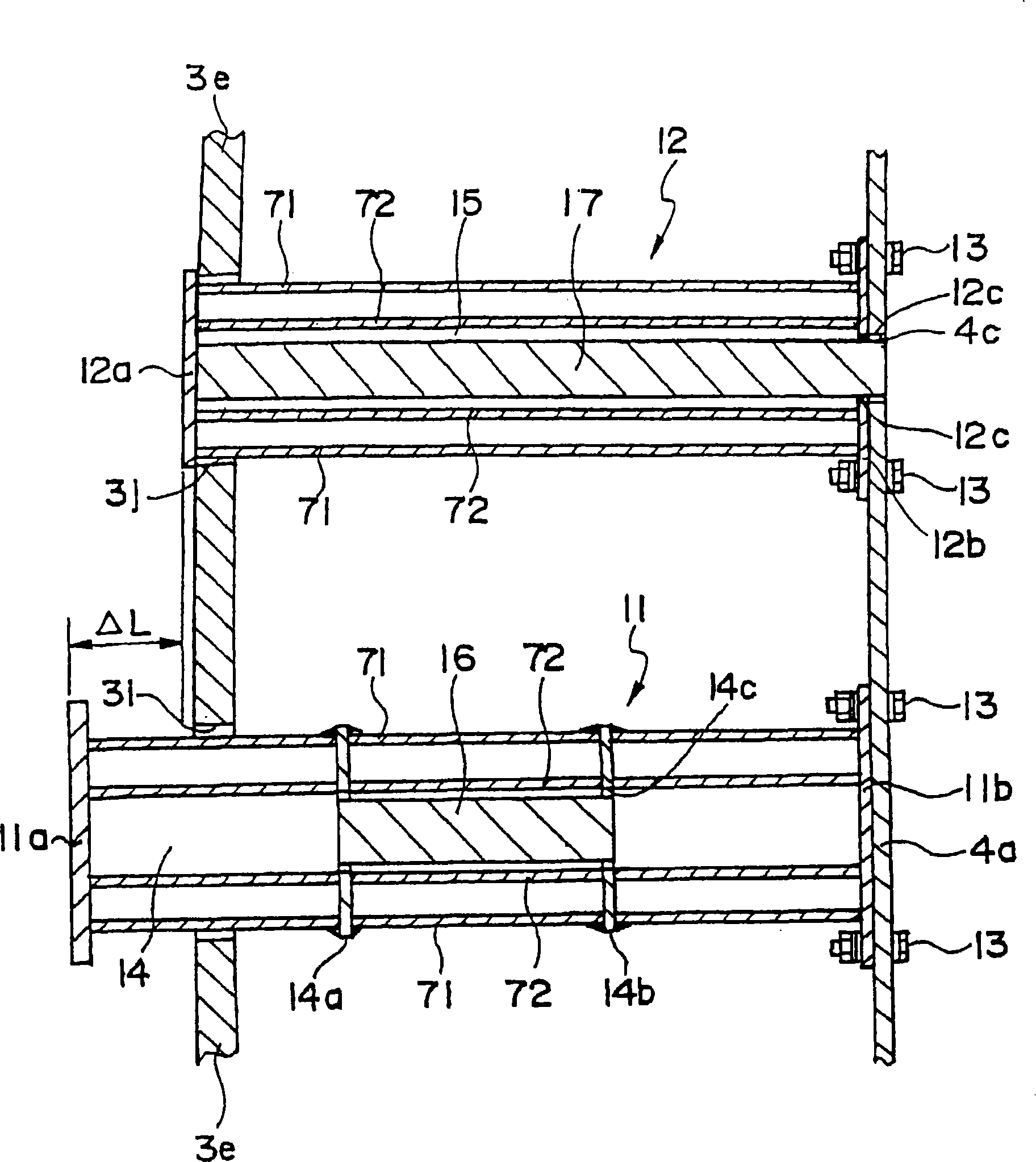 Railway vehicle having collision energy absorbing device