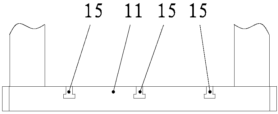 Press-fitting device and press-fitting method for scaling wheel shaft