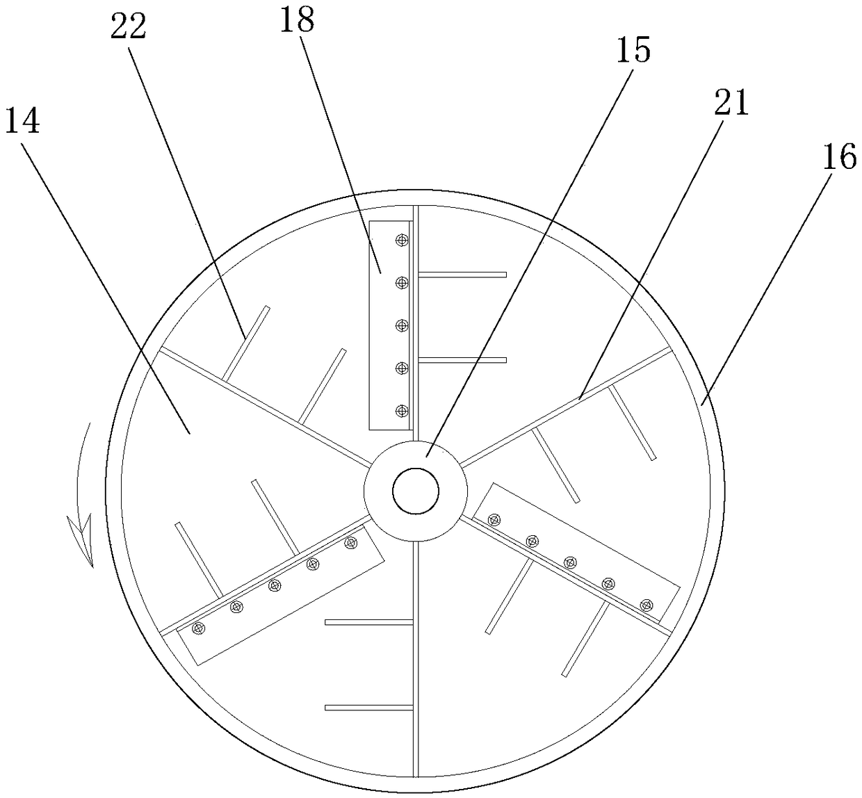 Stable air suction paper shredding fan