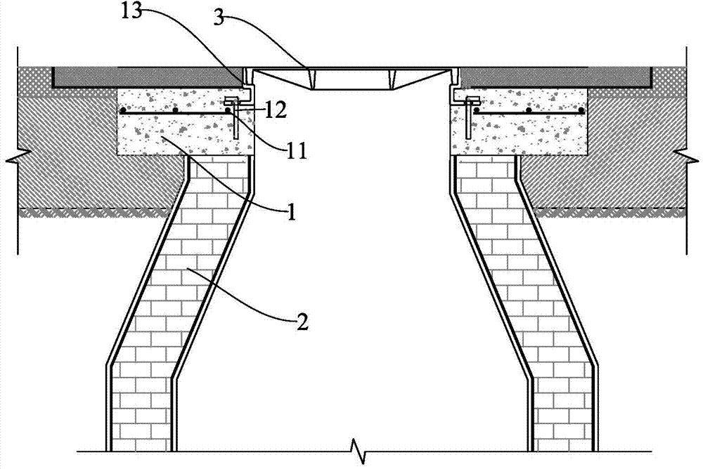 Sinking-prevention structural body of well peripheral composite material