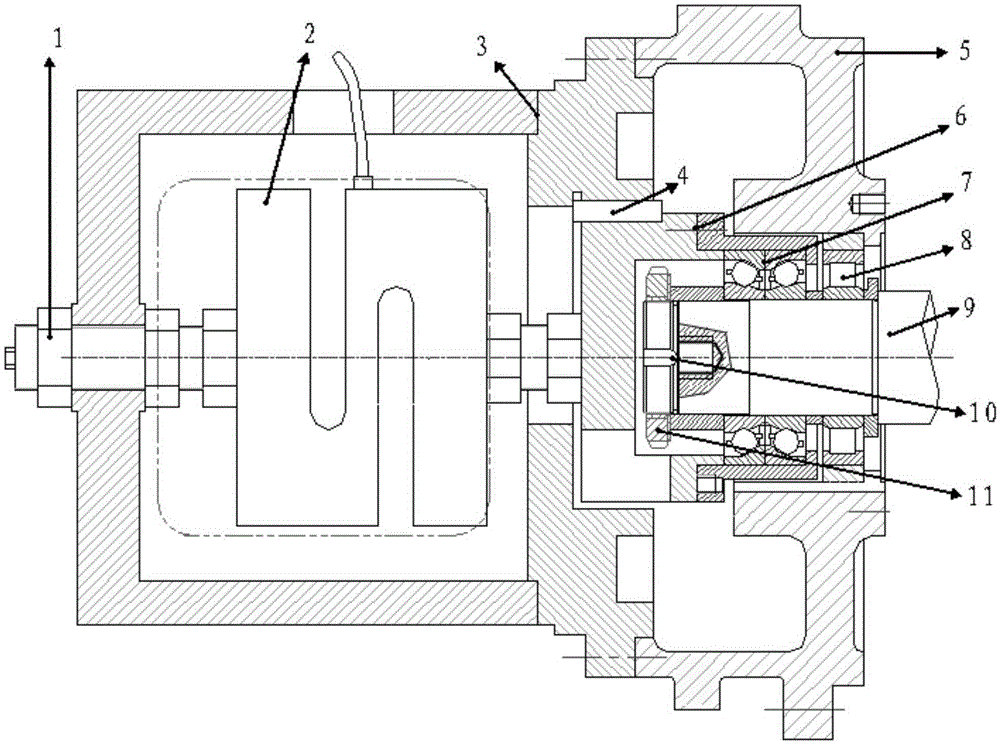 New axial force measuring device and method based on tension and pressure sensor