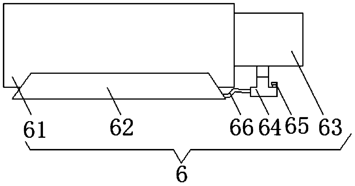 Full-automatic triangular bandage folding machine