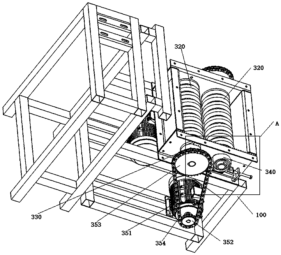 Hull breaking machine based on pretreated walnuts