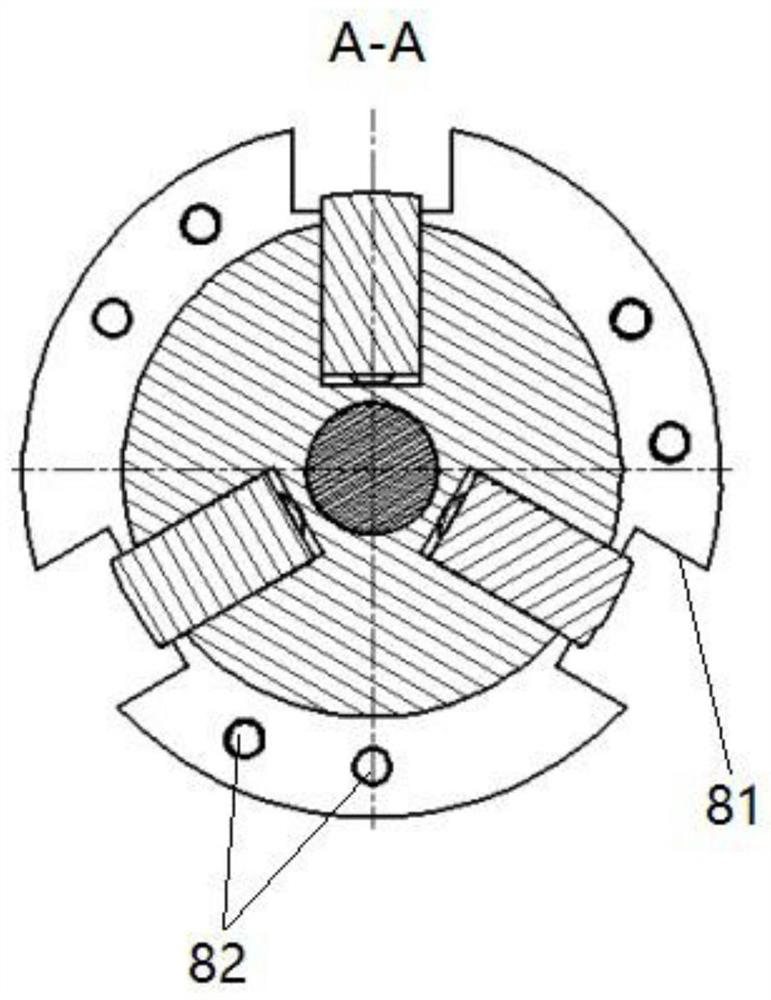 Floating expansion mandrel