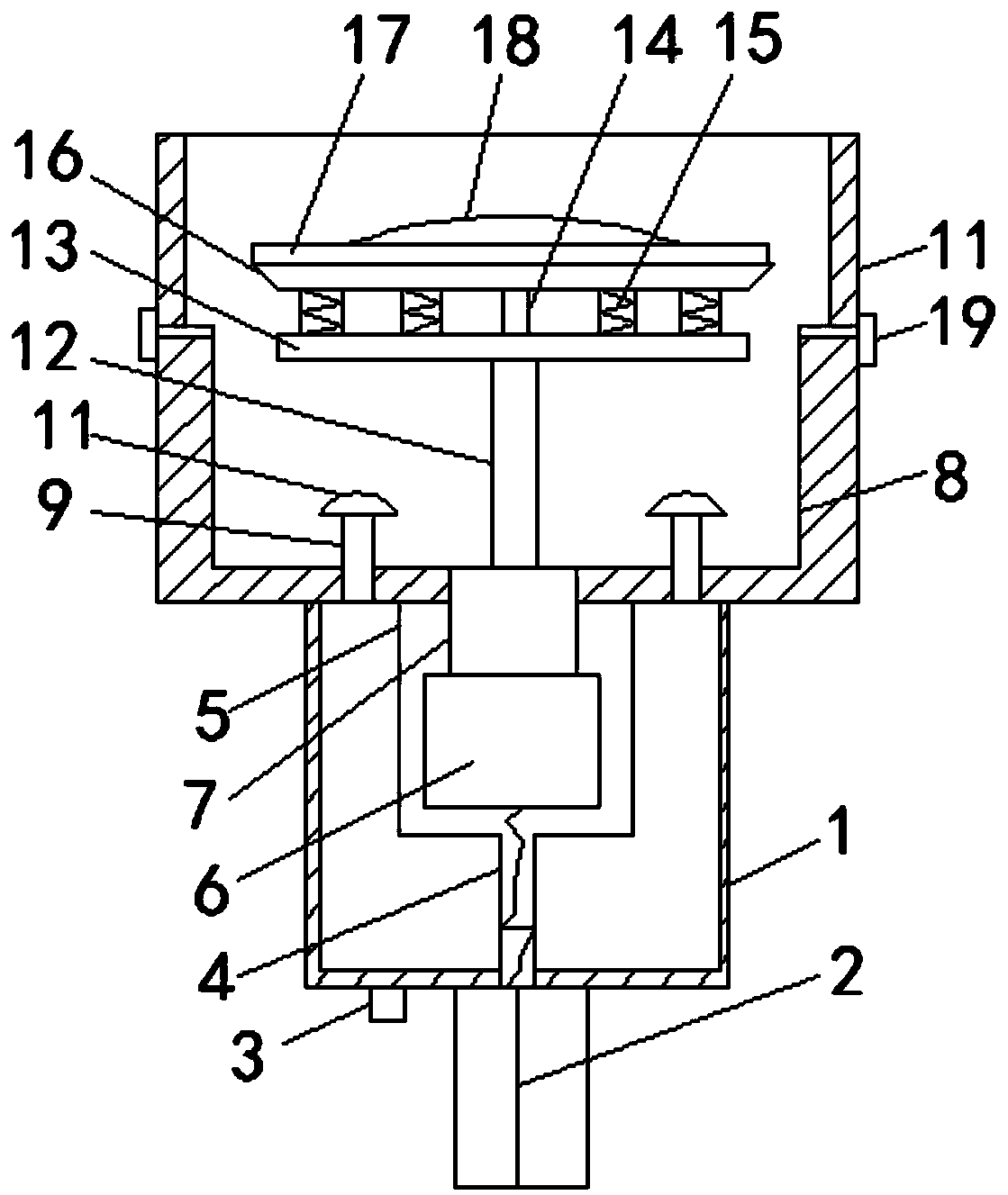 Small mold cleaning device with good cleaning effect