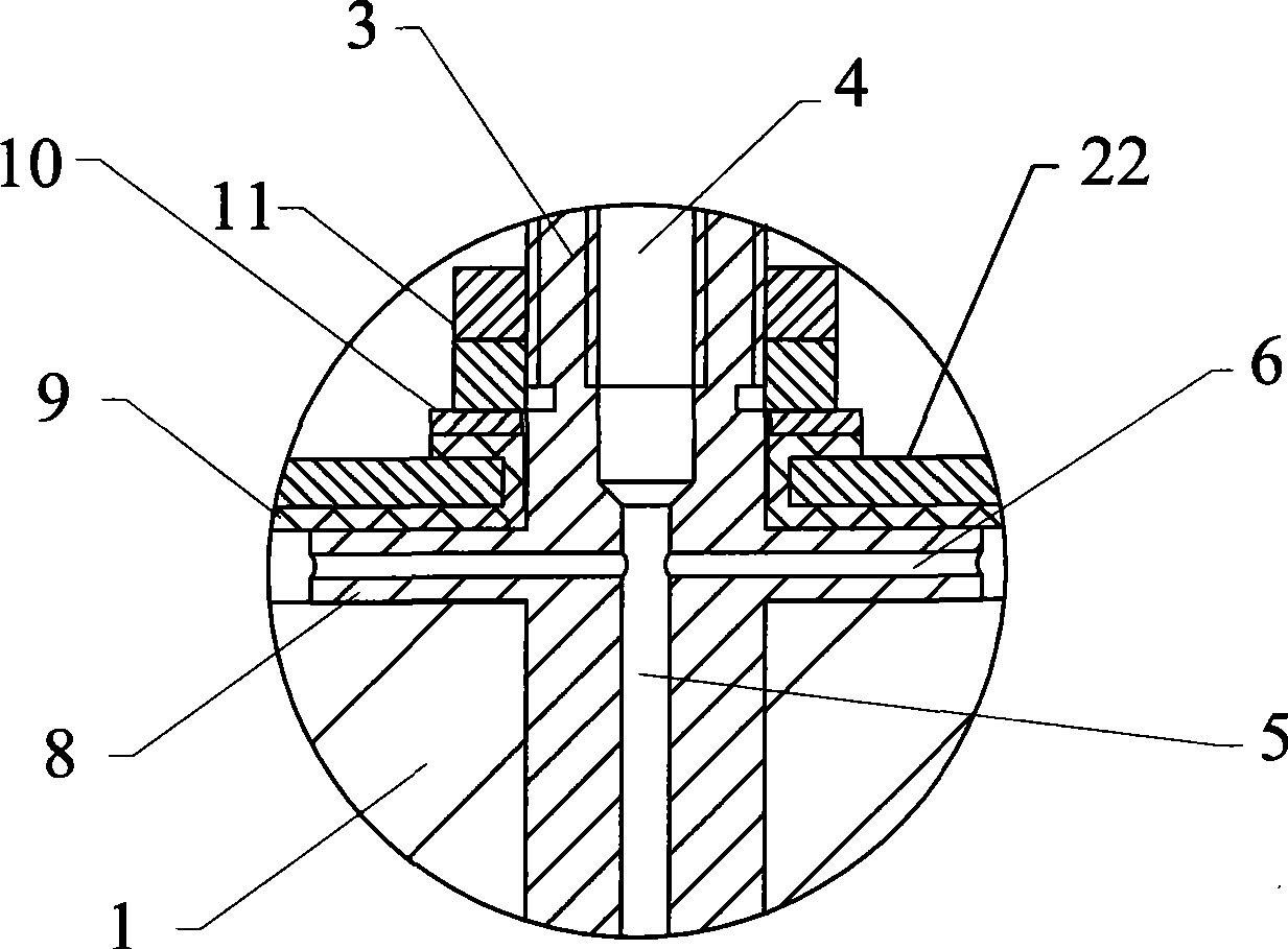 Core of cylindrical battery and method for assembling the core into the battery case