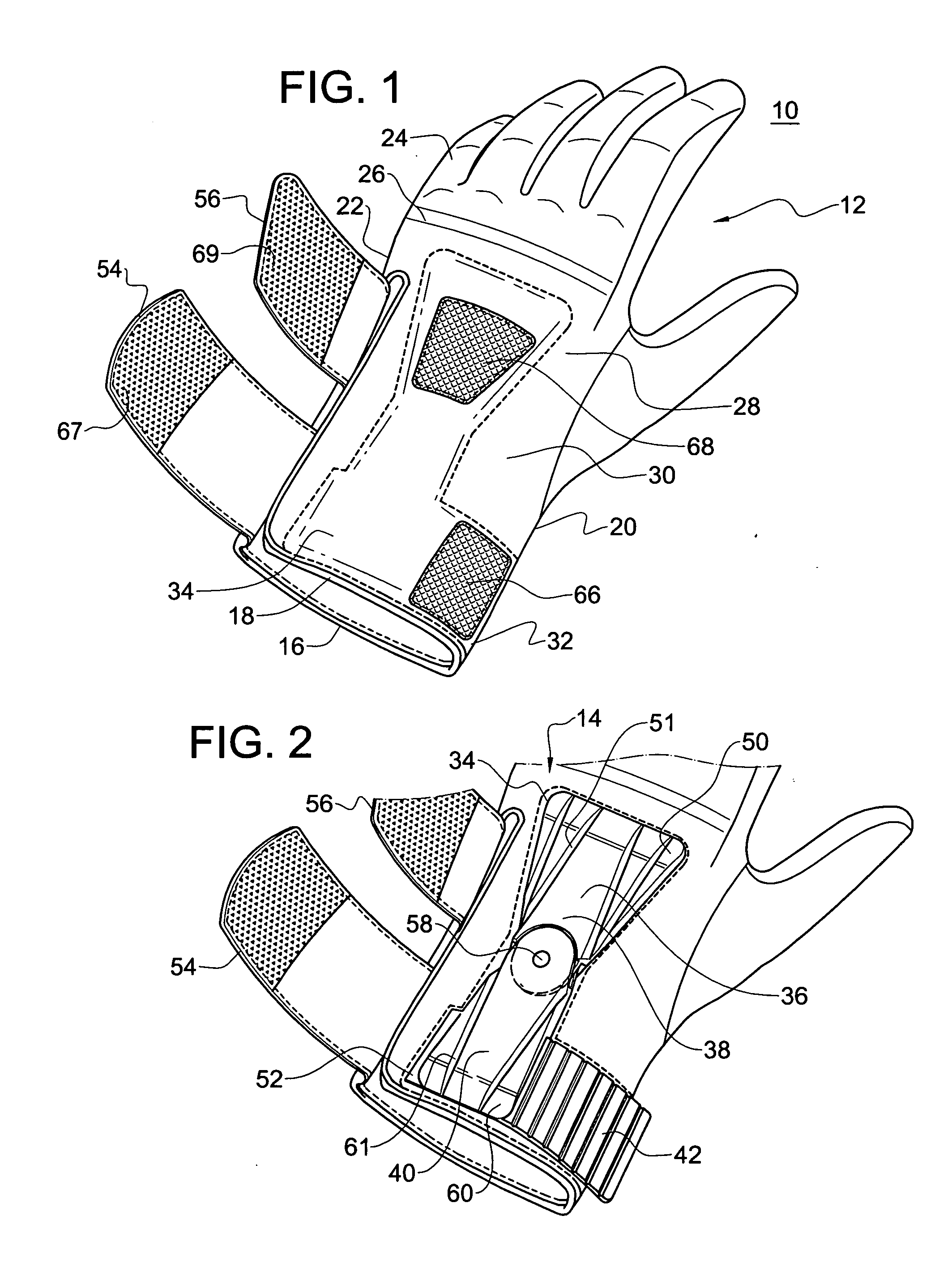 Golf glove for promoting swing accuracy