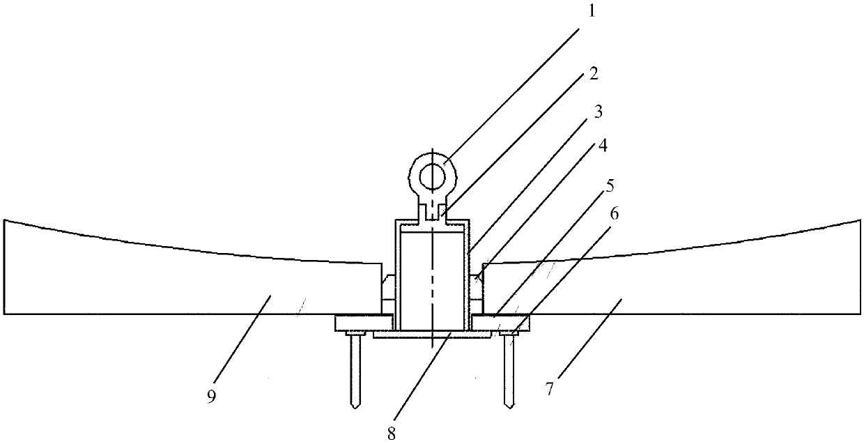 Large-aperture main lens lifting mechanism