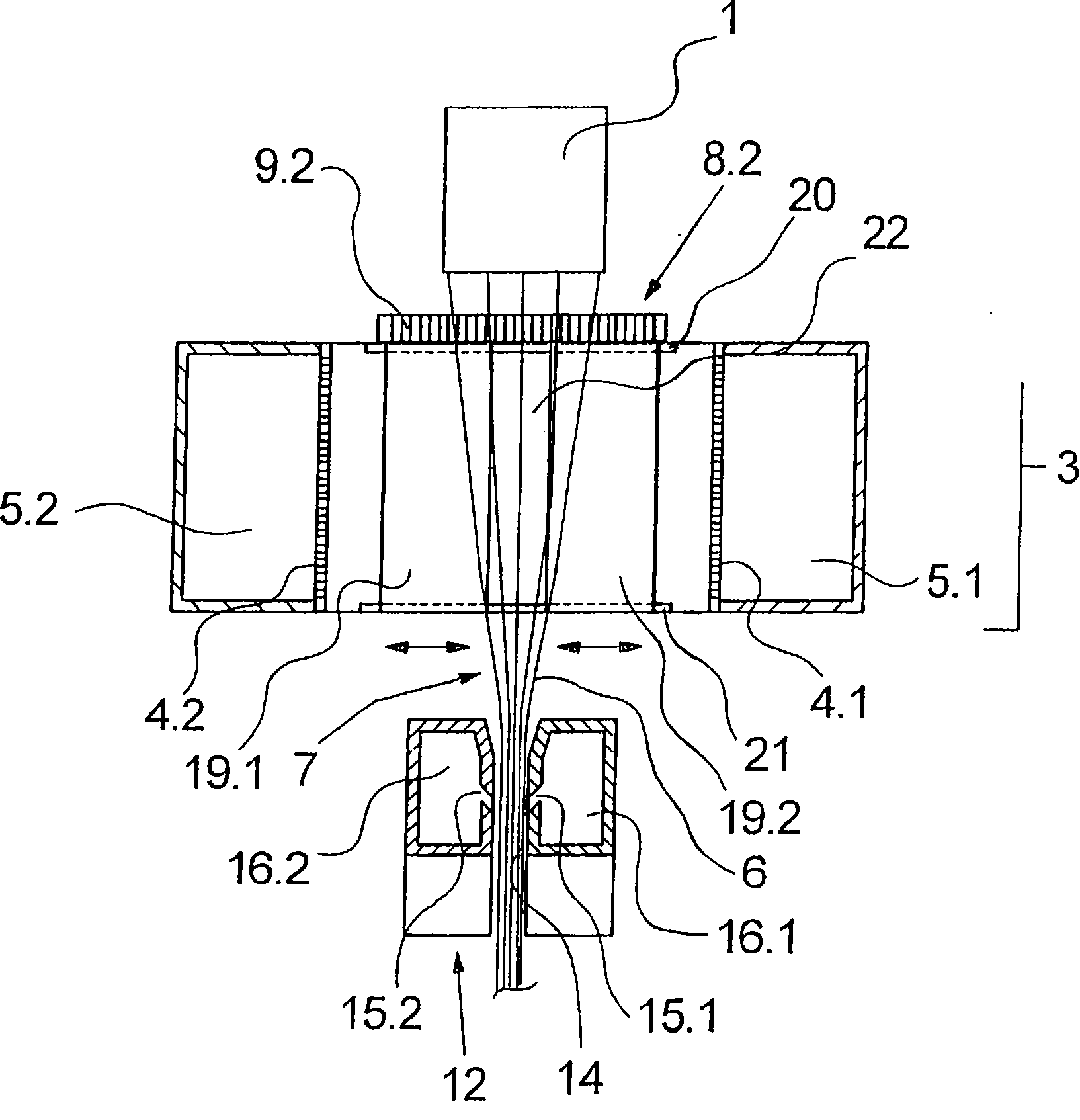 Device and method for melting spinning and cooling multiple monofilament