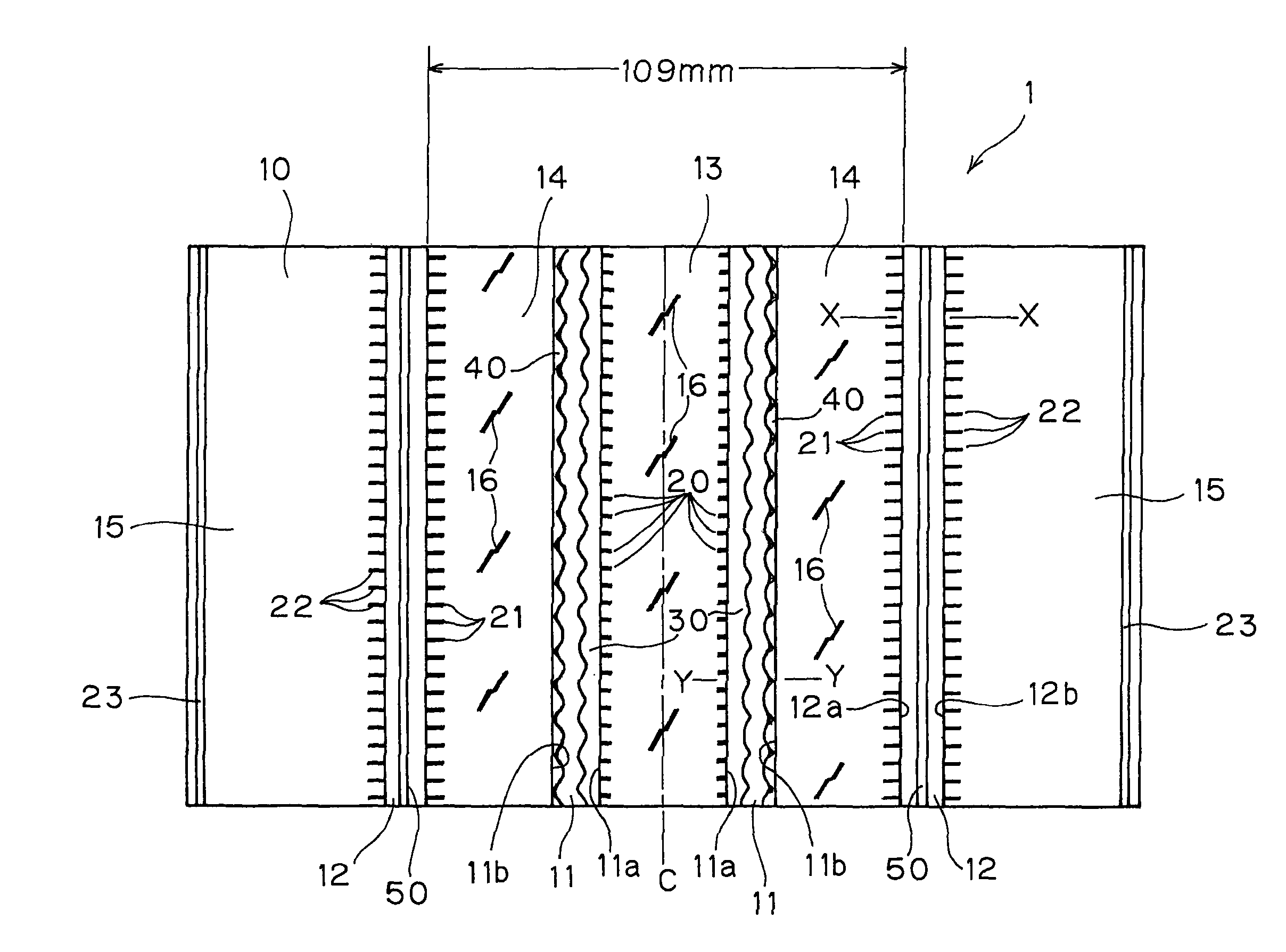 Pneumatic tire with tread having circumferential main grooves