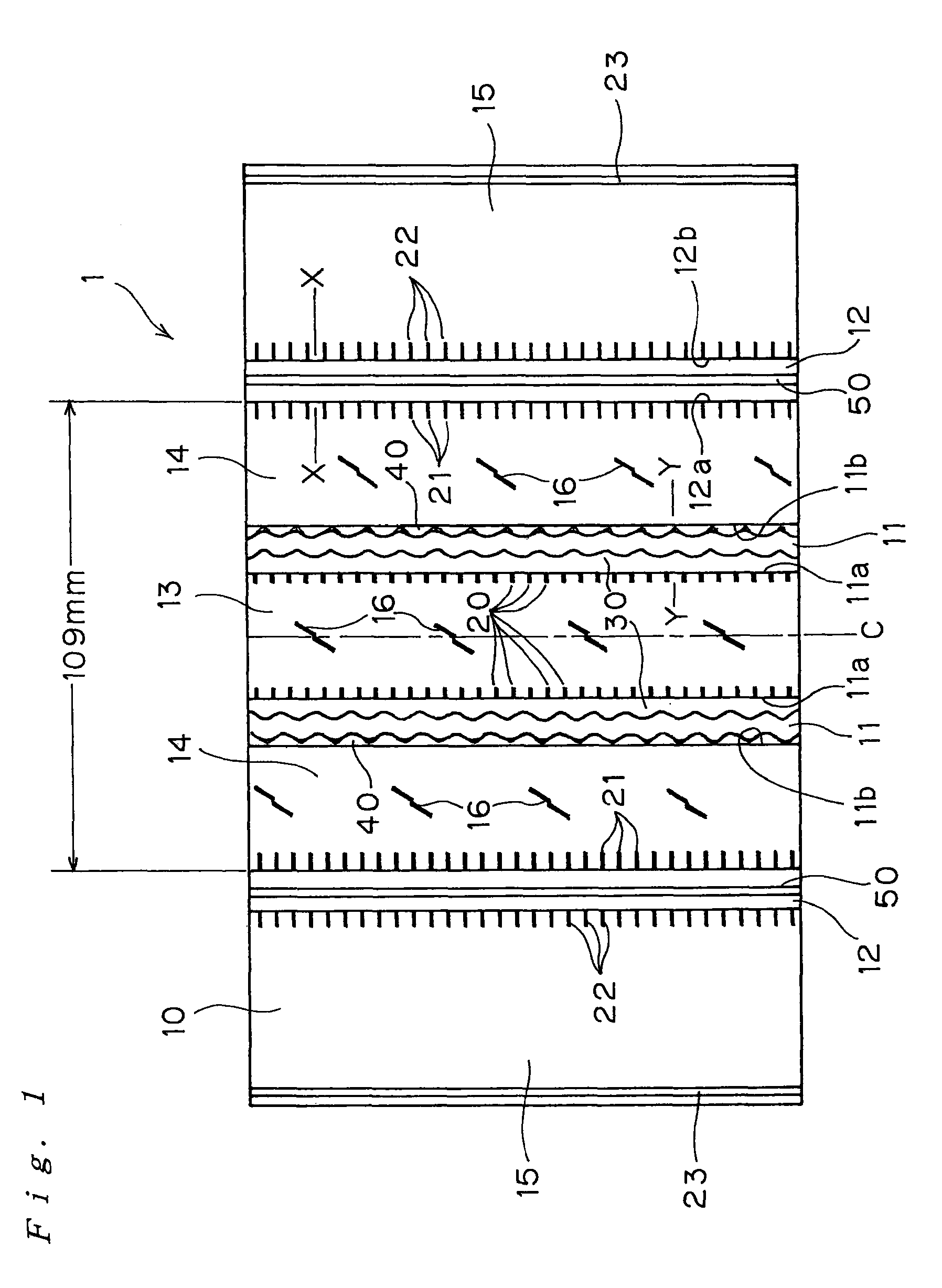 Pneumatic tire with tread having circumferential main grooves