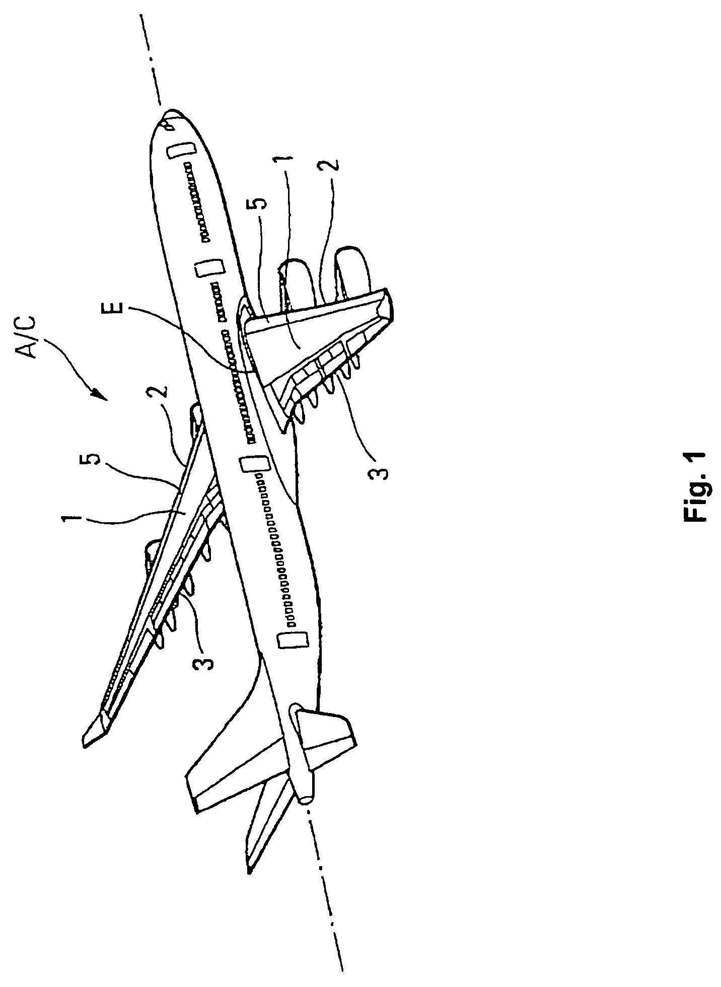 Procedure and device for improving the maneuverability of an aircraft during the approach to landing and flare-out phases