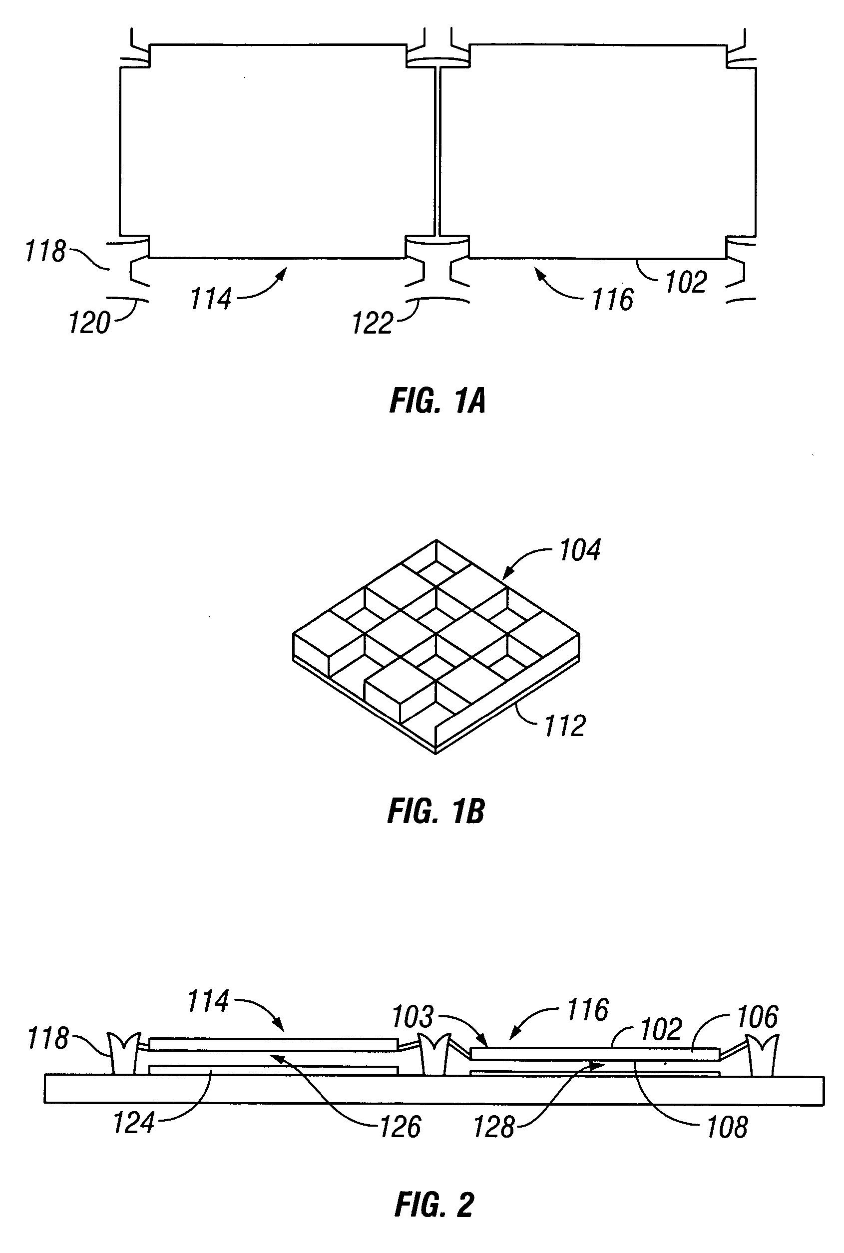 Spatial light modulator with integrated optical compensation structure