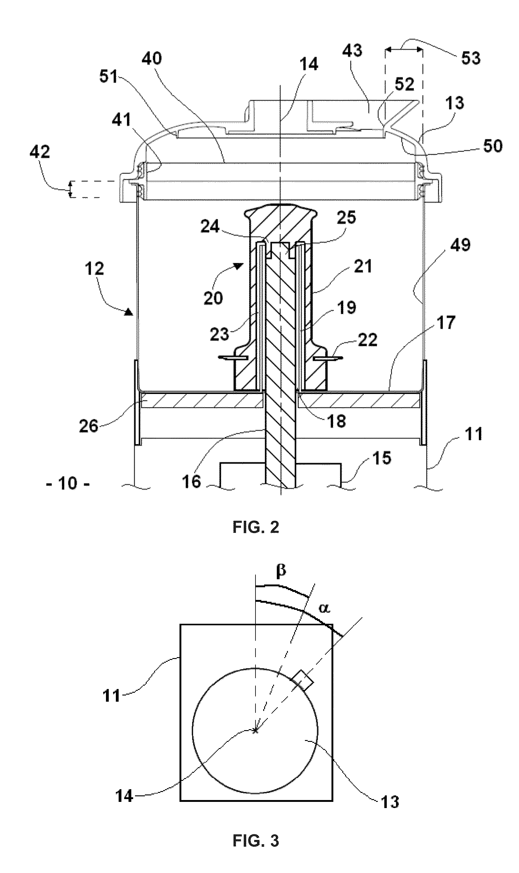 Food processor with a protected lid