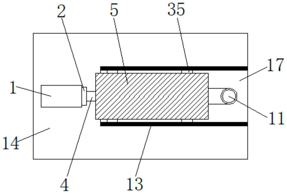 A setting machine for the production of textile fabrics that is easy to clean the smoke exhaust pipe