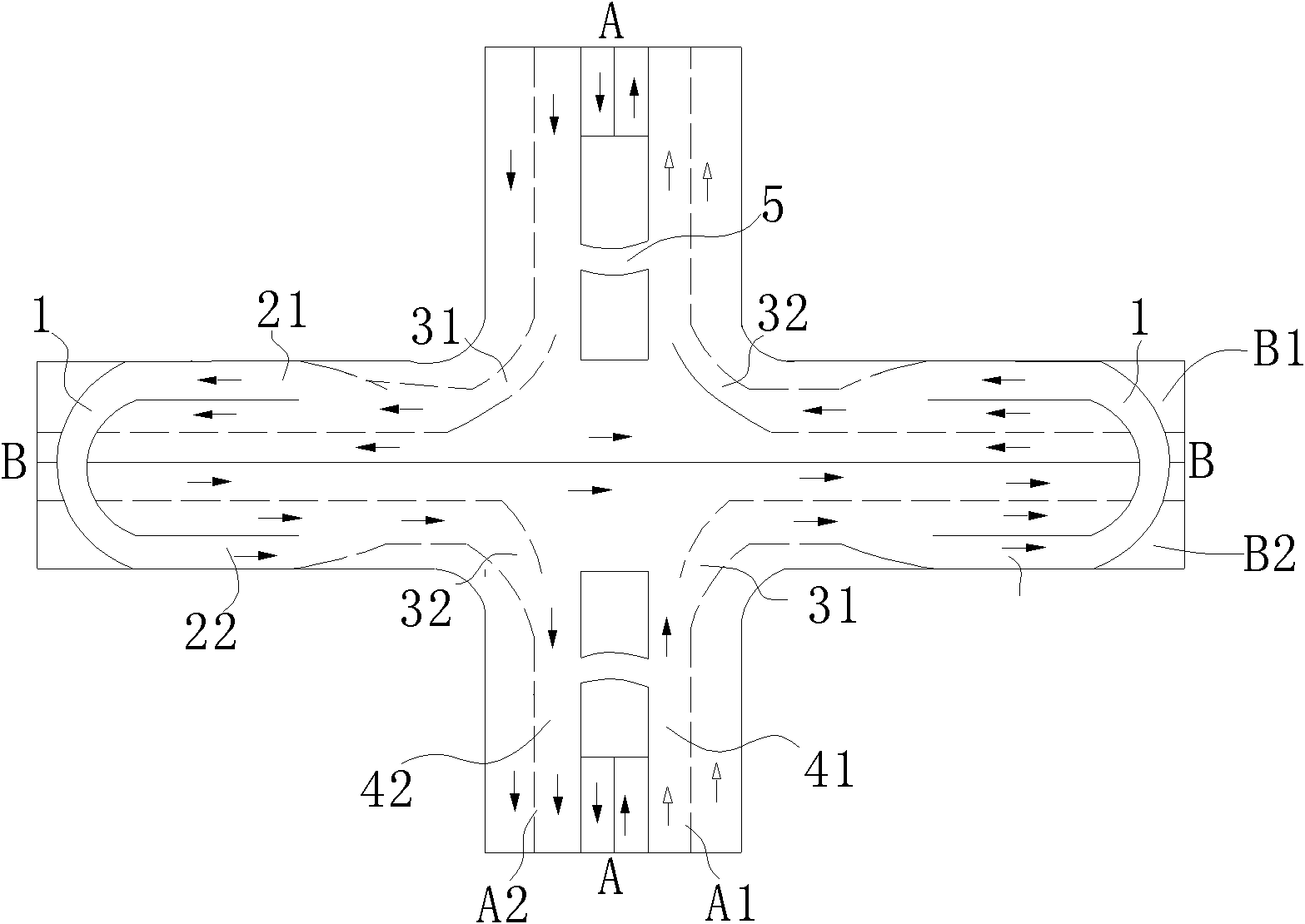 Shift-type interchange overpass for all-time and all-direction traffic at road intersections