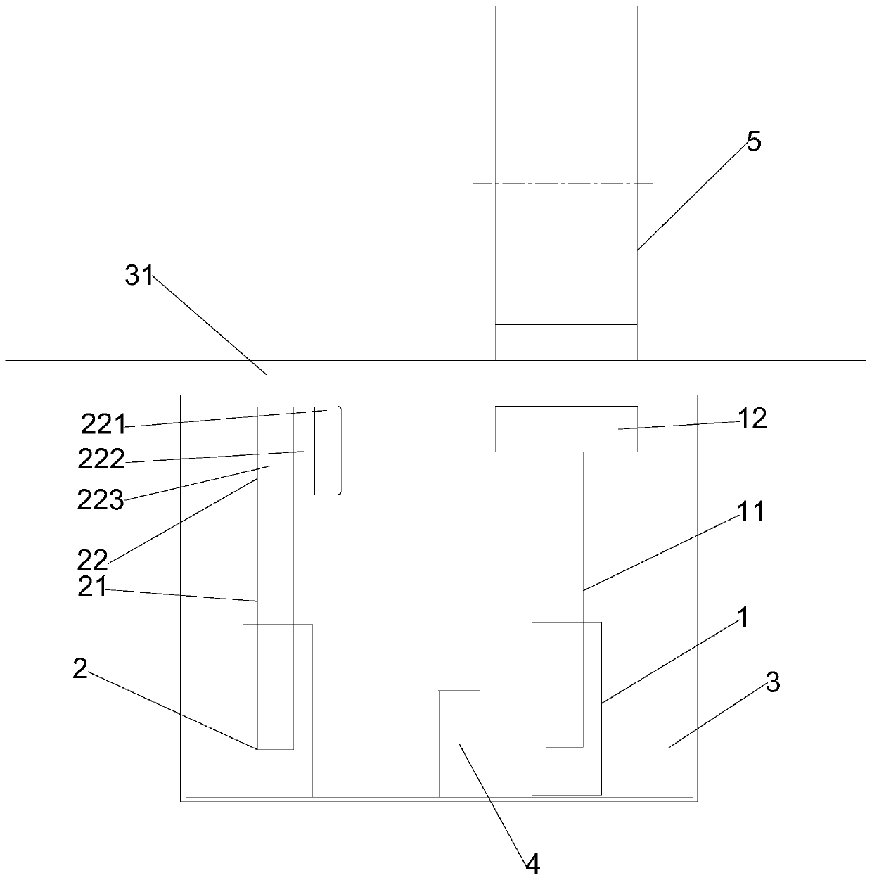 Marine vehicle fixing device and ship