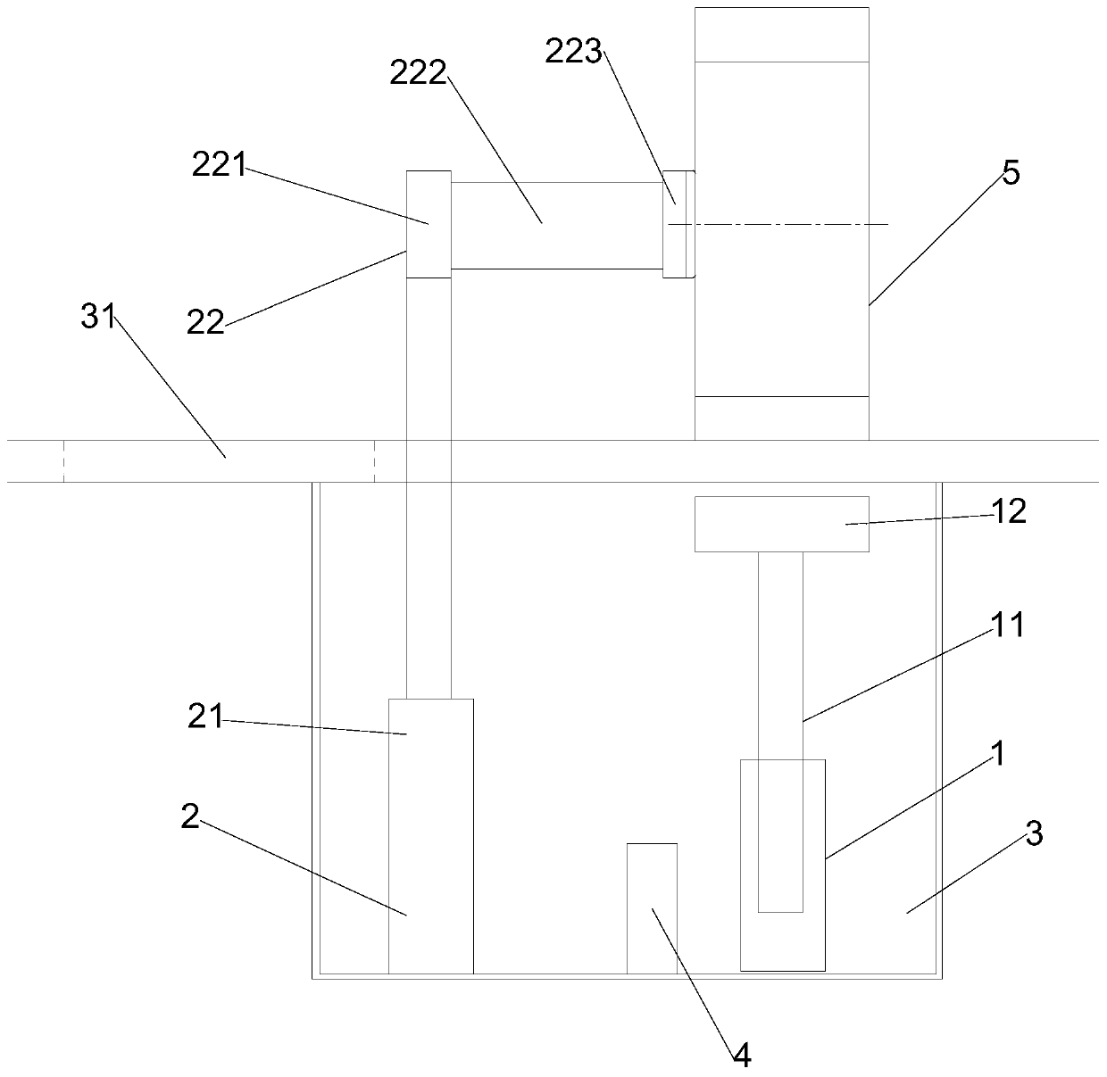 Marine vehicle fixing device and ship