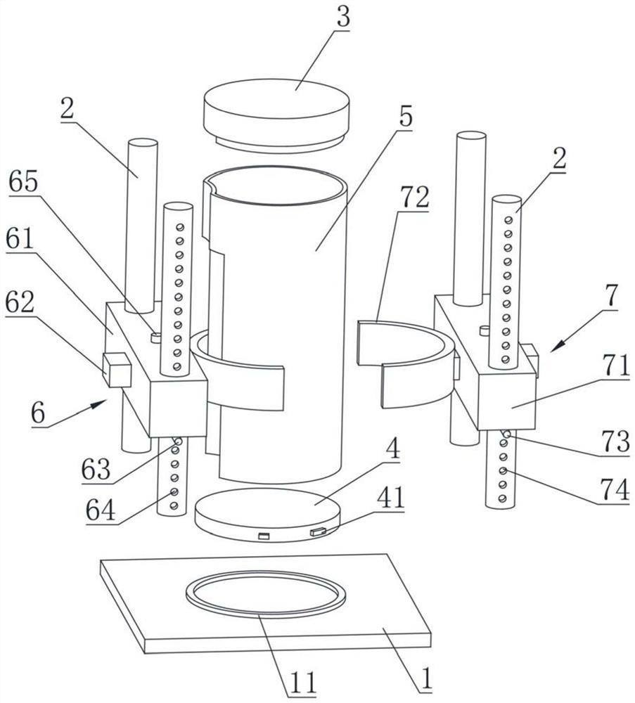 Tooling and method for connecting rigid heat protection layer to non-enclosed equal-diameter revolving cabin section