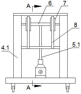 A rapid replacement device for heat treatment furnace rollers