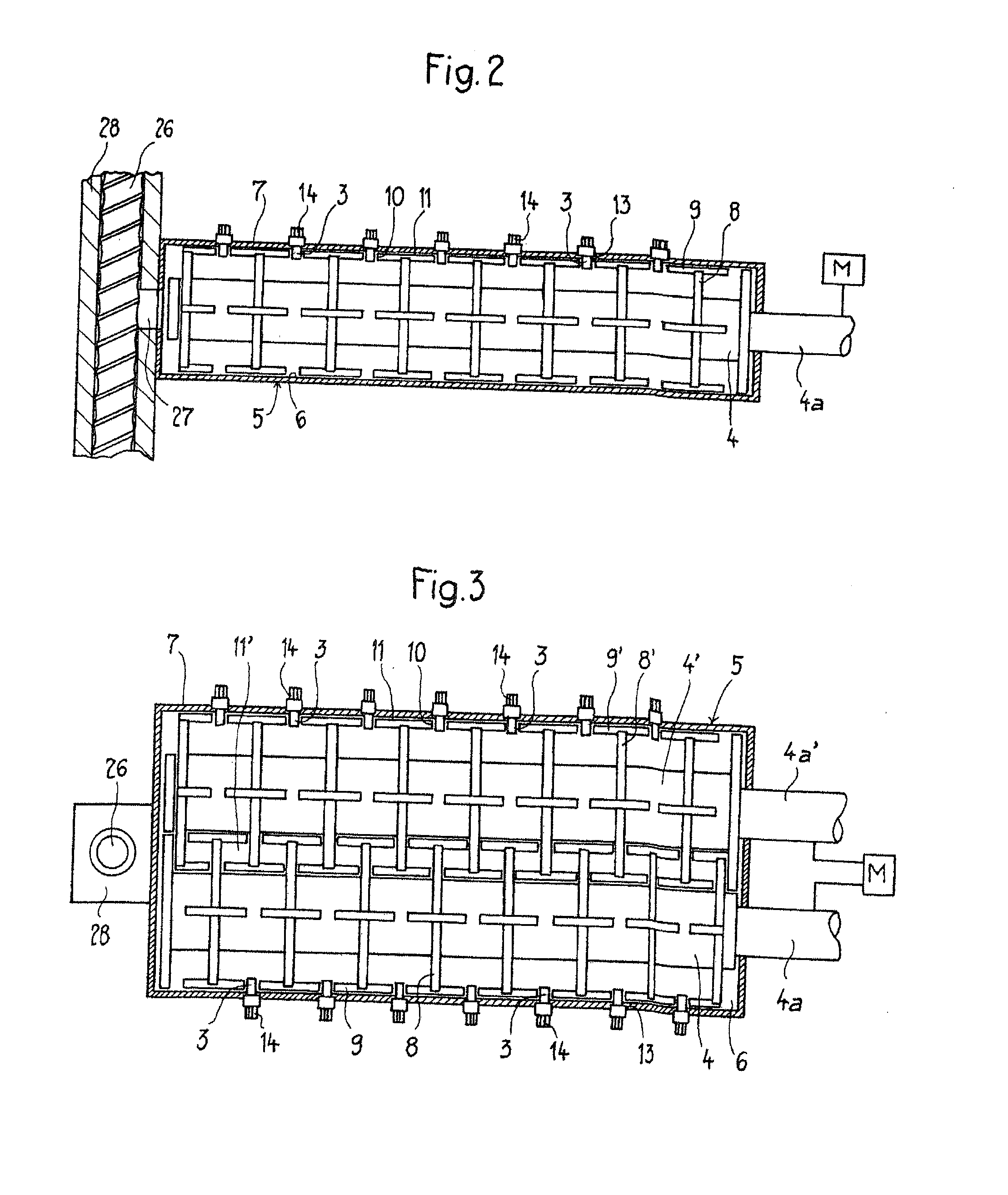 Double shaft reactor/mixer and system including an end cap for a reactor/mixer and a discharge screw connector block