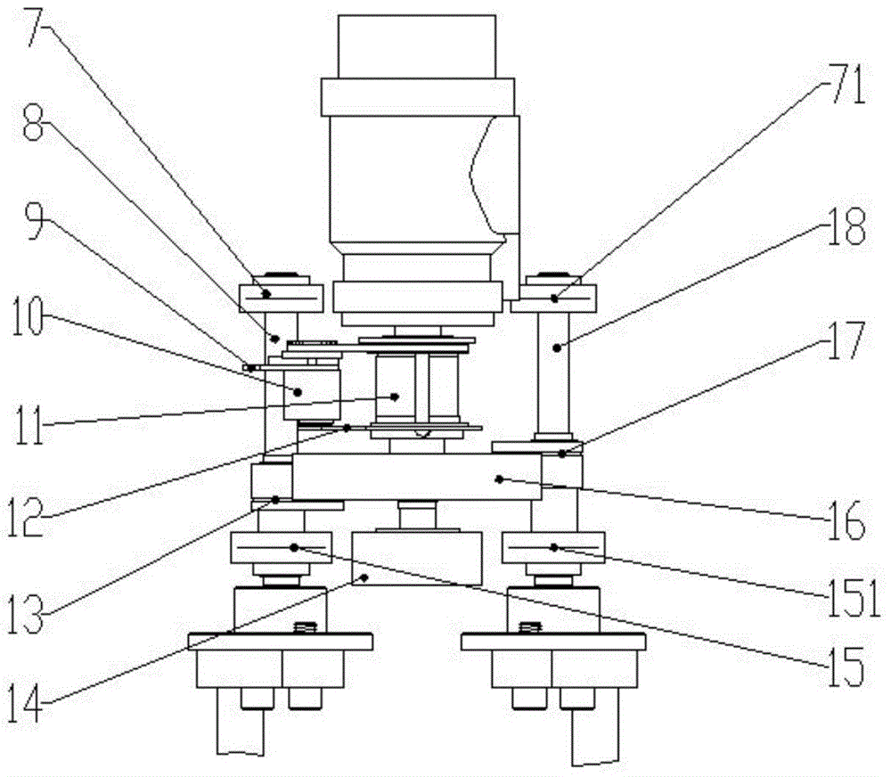 A swing type weeding manipulator between seedlings