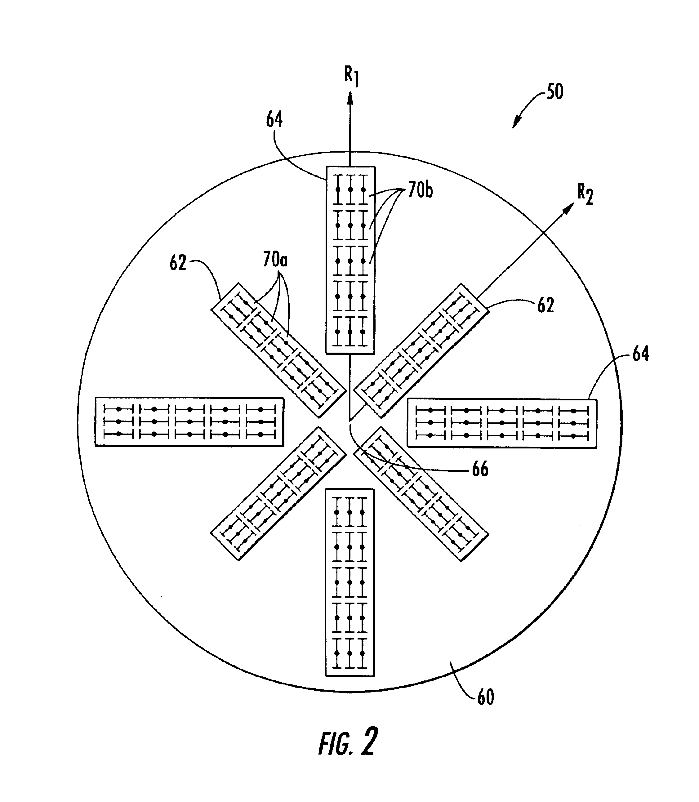 Multiband radially distributed graded phased array antenna and associated methods