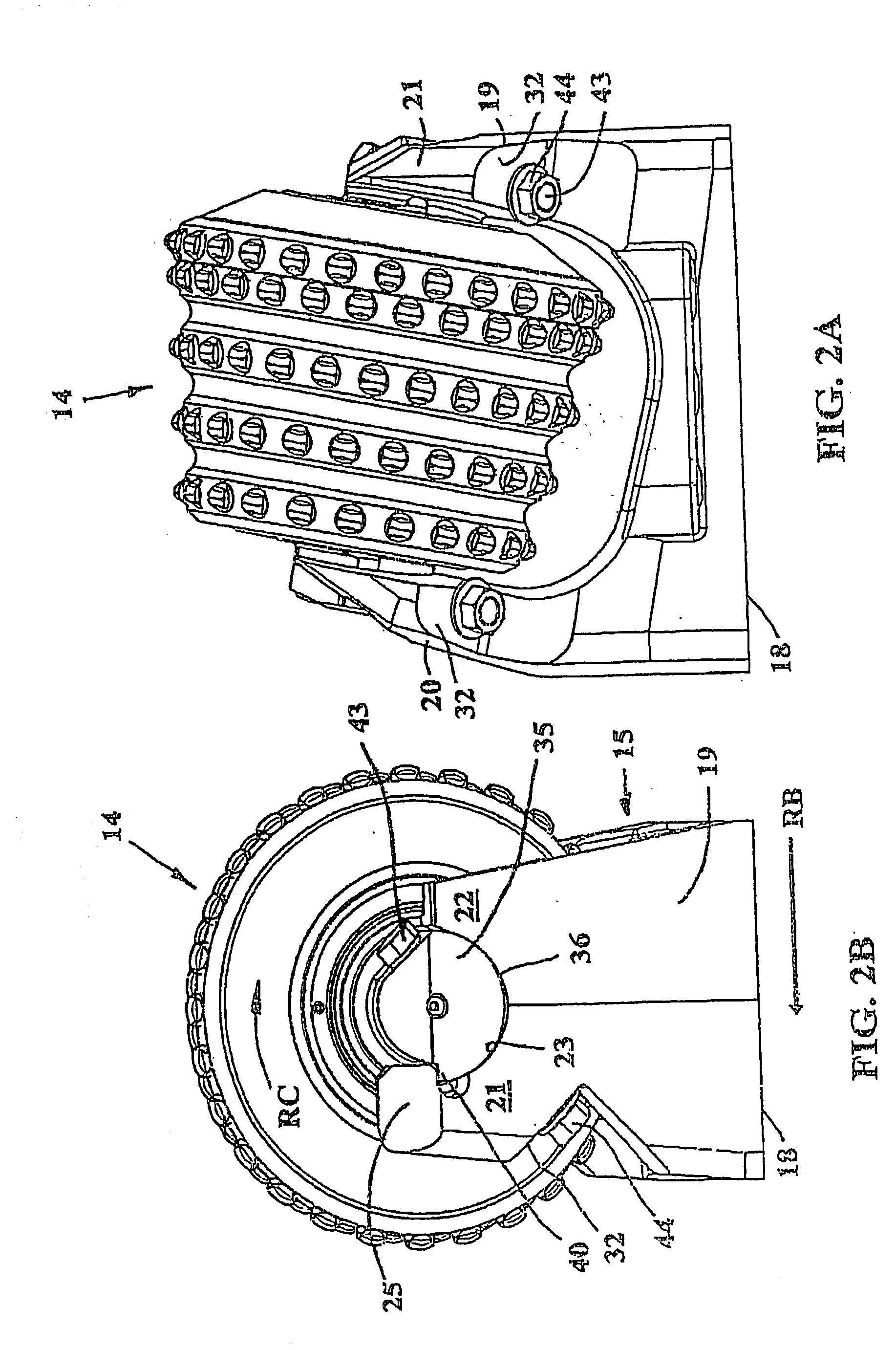 Boring head, roller cutter and saddle for a boring head for rotary drilling