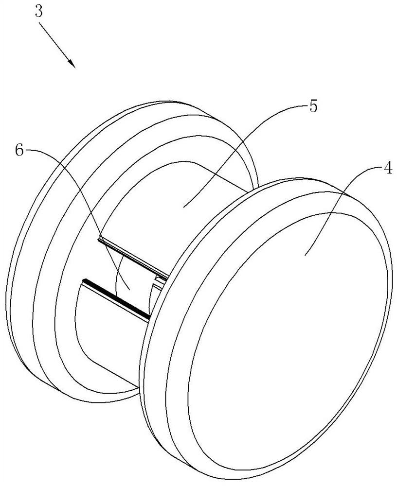 A safety protection device for hoisting equipment and its application in tree transplanting