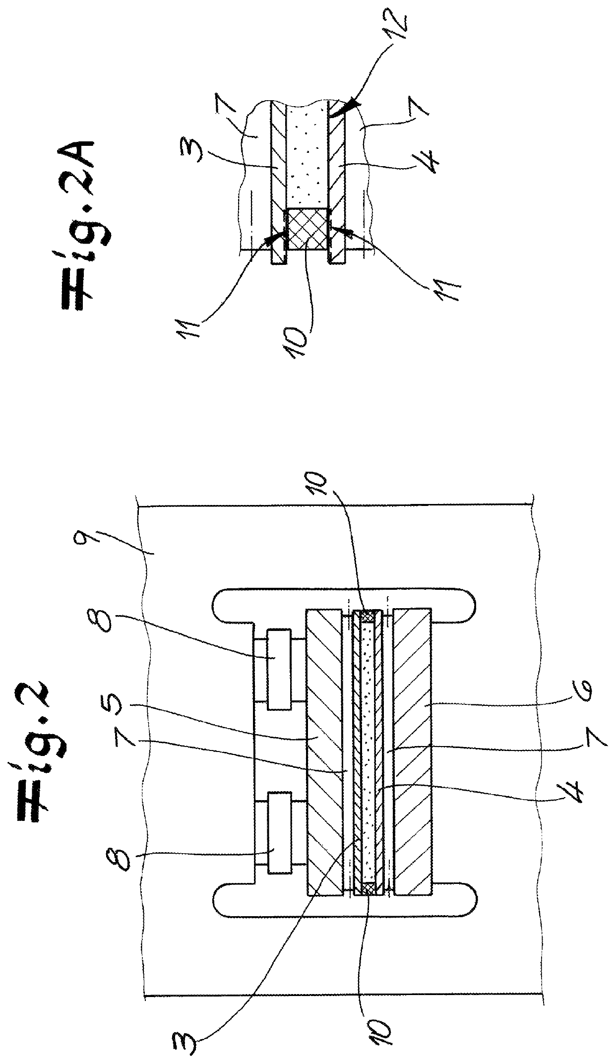 Continuous sheet press and method of operating same