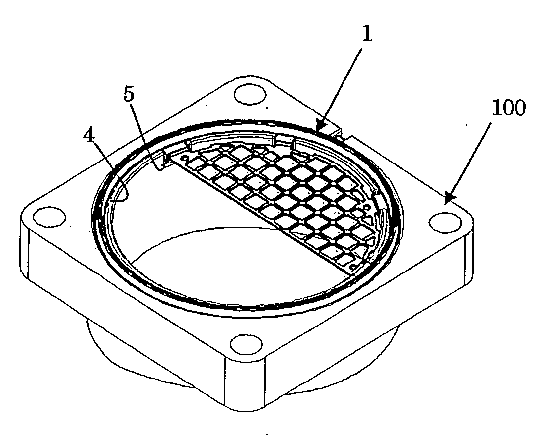 Air Intake Noise Reducing Device, Internal Combustion Engine Fitted with the Same and Structure for Fitting the Same to the Internal Combustion Engine