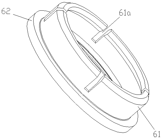 A one-piece head cup for quick installation