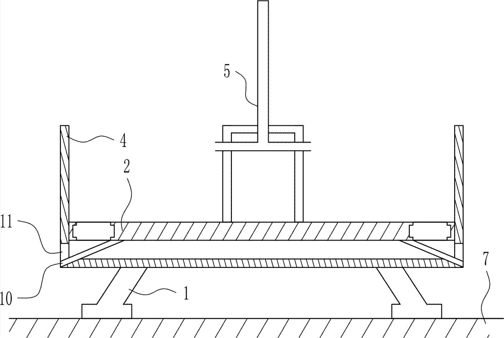 Cattle and sheep feeding device for animal husbandry