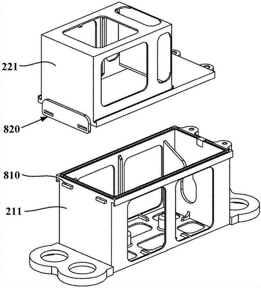 Air extracting pump module and refrigerating and freezing device