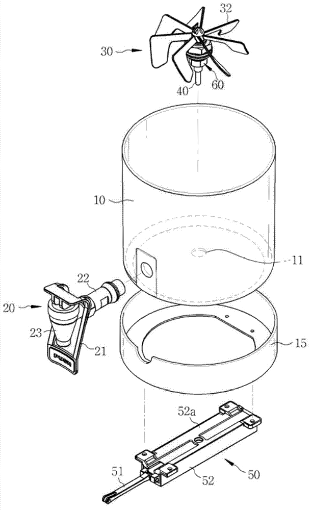 Rotation stirring juice dispenser