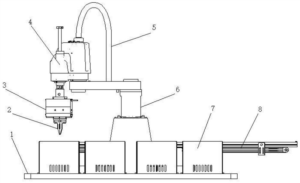 Time-staggered fixed-point heating desoldering device and method for circuit board components