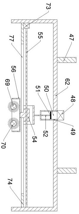 Light-following solar panel capable of being cleaned regularly