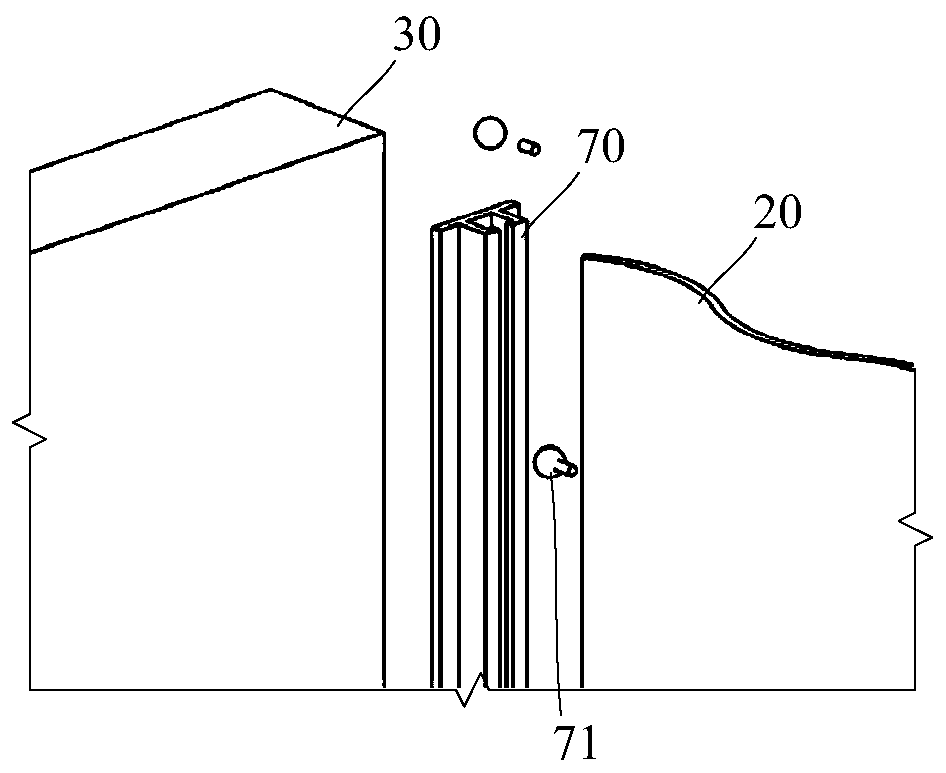 River sewage interception device and construction method thereof