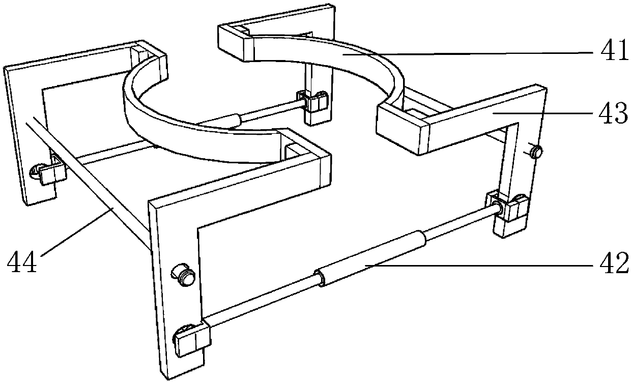 Closed dustproof and discharging device and method