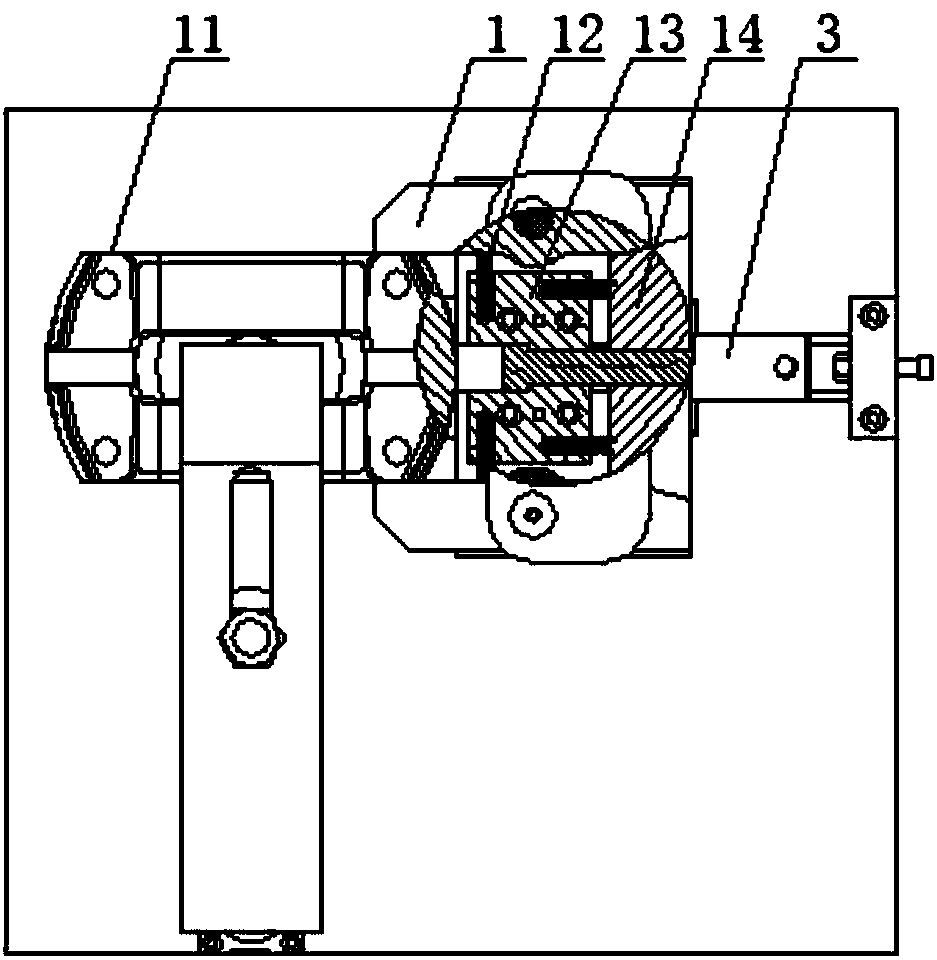 Multiple-working-procedure clamping installation facility capable of improving machining accuracy