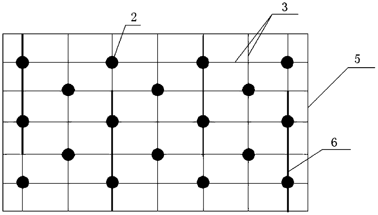 Sloping roof concrete structure and construction method thereof