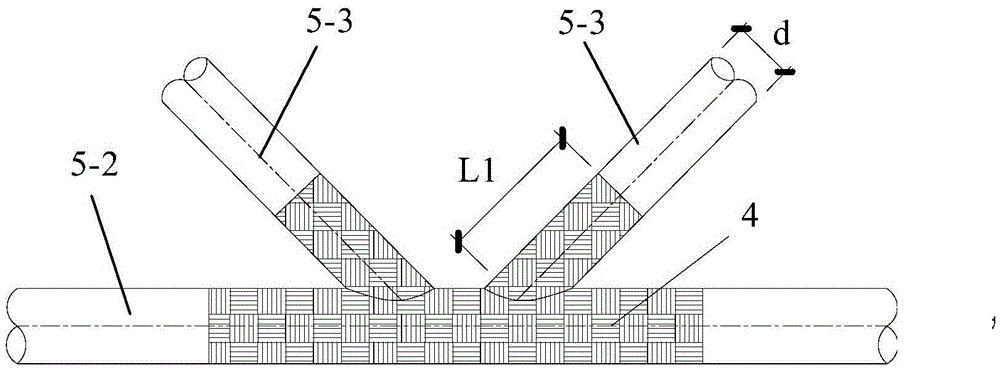 CFRP cloth reinforced structure of steel pipe intersecting joints of steel truss bridge