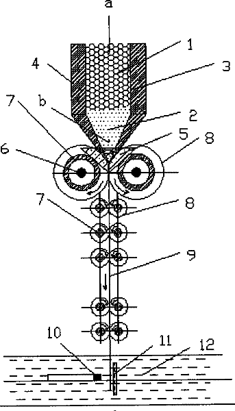 Crystal continuous producing device and method for continuously producing polysilicon by using same